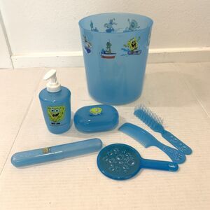 Vtg SpongeBob Bathroom Set Trash Can Soap Brush Mirror Toothbrush Blue 2002